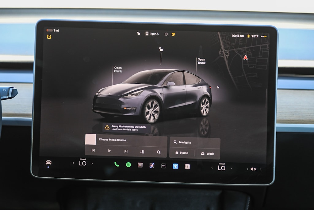 Thumbnail: 2023 Tesla Model Y - 12
