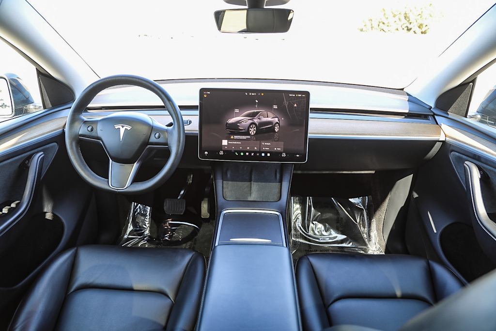 Thumbnail: 2023 Tesla Model Y - 2