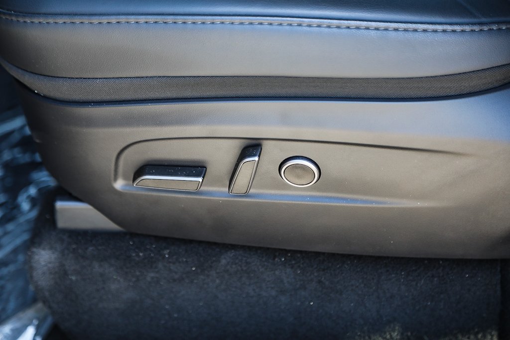 Thumbnail: 2026 Tesla Model Y - 21