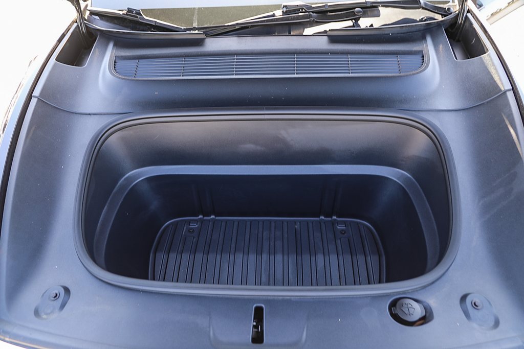 Thumbnail: 2026 Tesla Model Y - 25