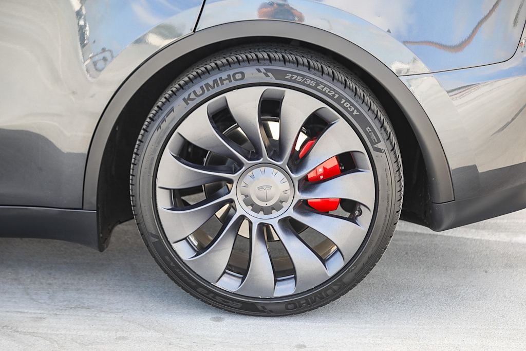 Thumbnail: 2025 Tesla Model Y - 18