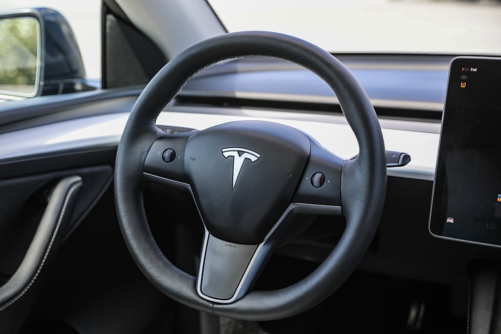 Thumbnail: 2025 Tesla Model Y - 11