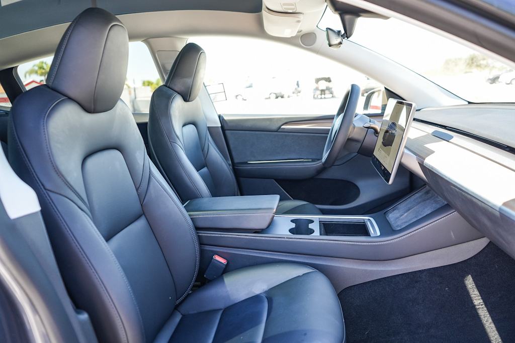 Thumbnail: 2023 Tesla Model Y - 9