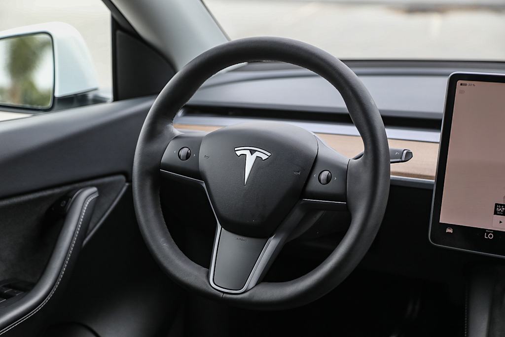 Thumbnail: 2022 Tesla Model Y - 12