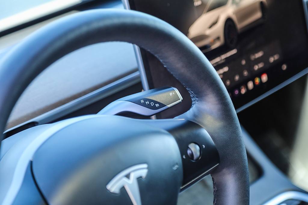 Thumbnail: 2023 Tesla Model Y - 20