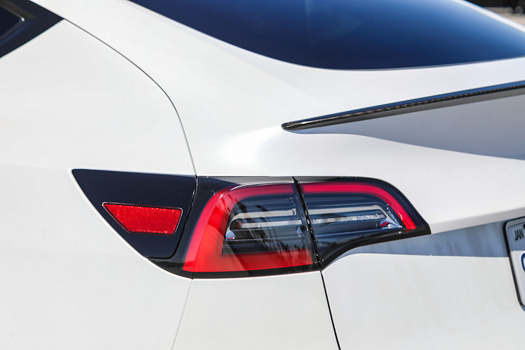 Thumbnail: 2023 Tesla Model Y - 17