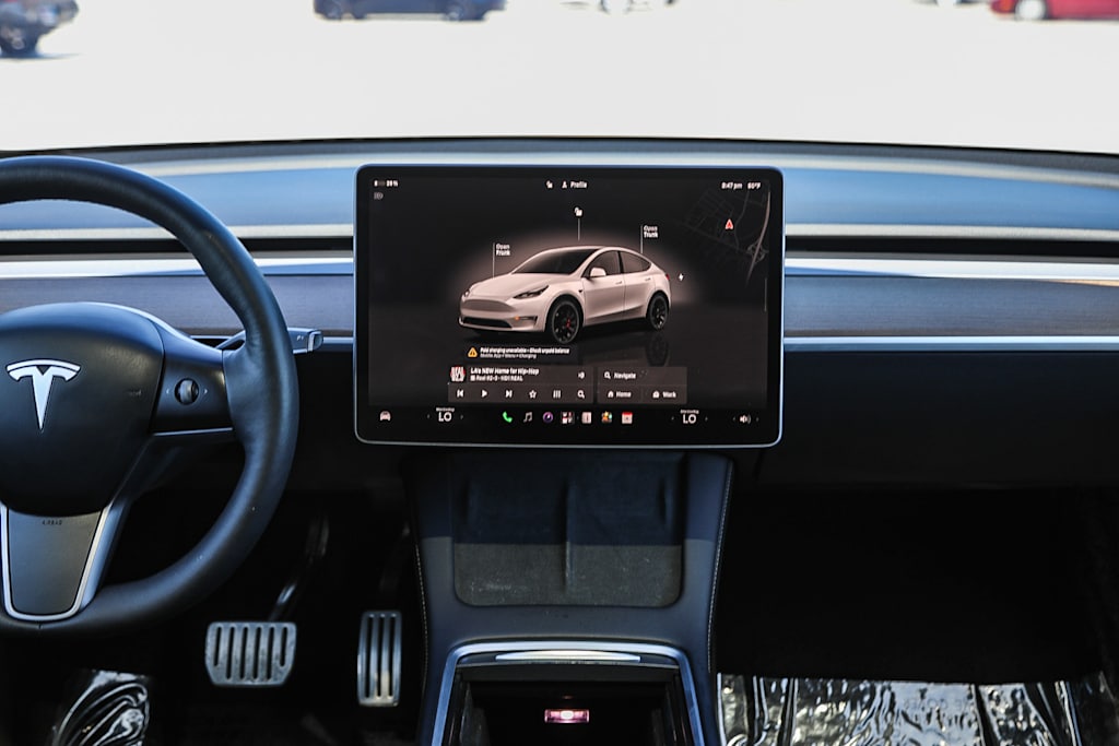 Thumbnail: 2023 Tesla Model Y - 7