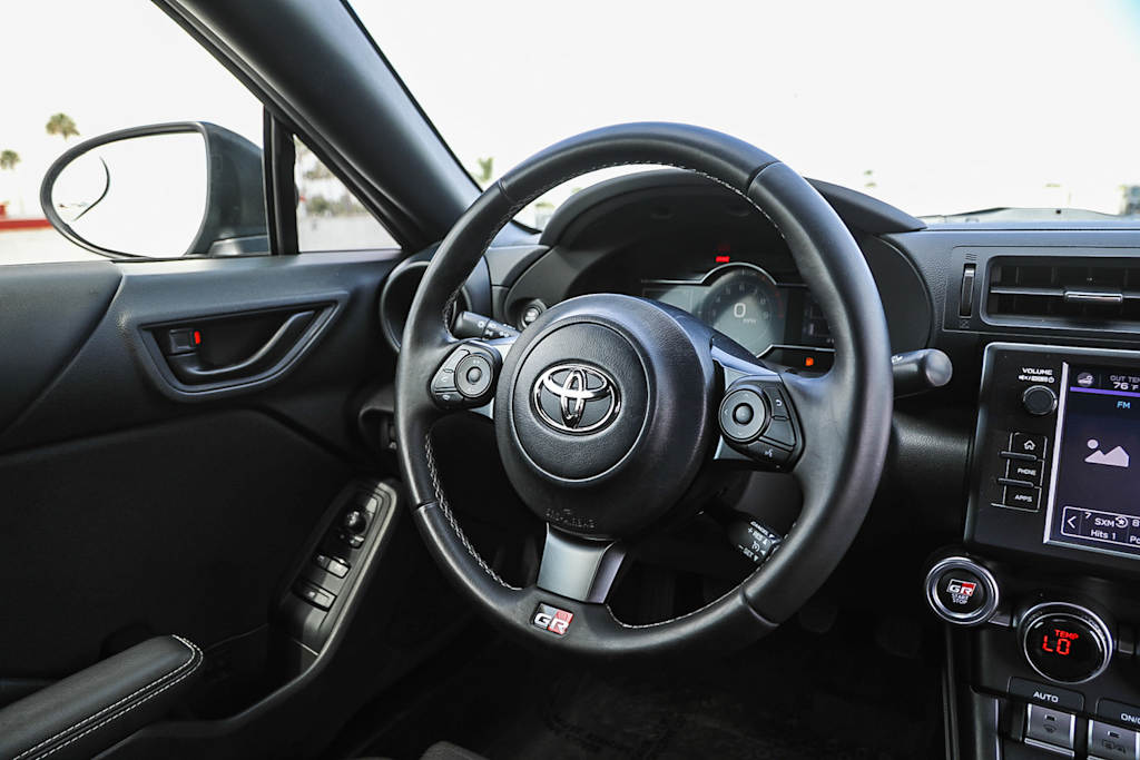 Thumbnail: 2023 Toyota GR86 - 10