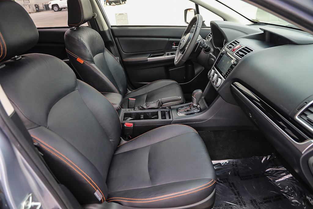 Thumbnail: 2016 Subaru Crosstrek - 9