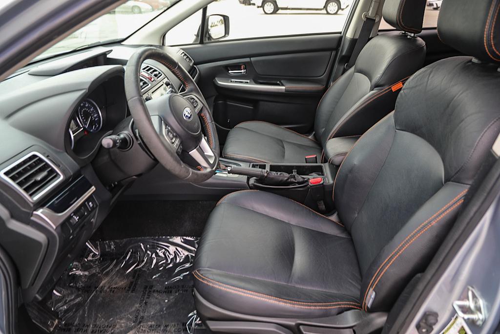Thumbnail: 2016 Subaru Crosstrek - 10