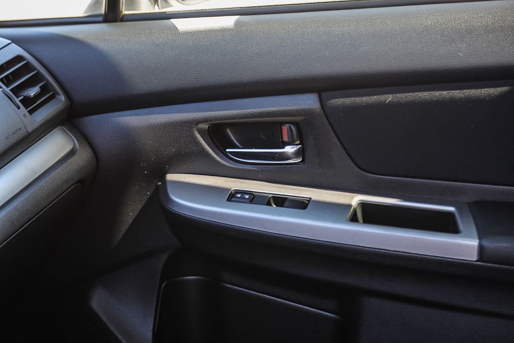 Thumbnail: 2014 Subaru XV Crosstrek - 23