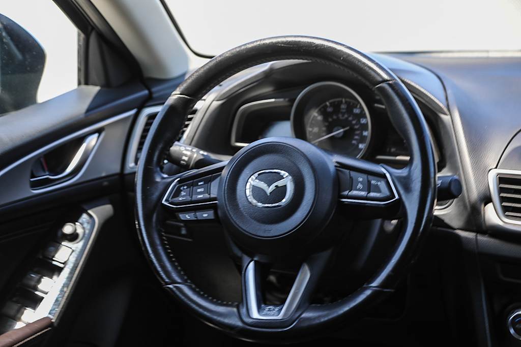 Thumbnail: 2017 Mazda Mazda3 - 12
