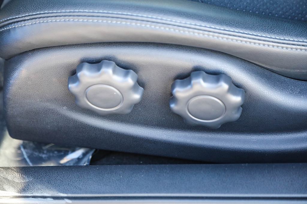 Thumbnail: 2025 Nissan Z - 23