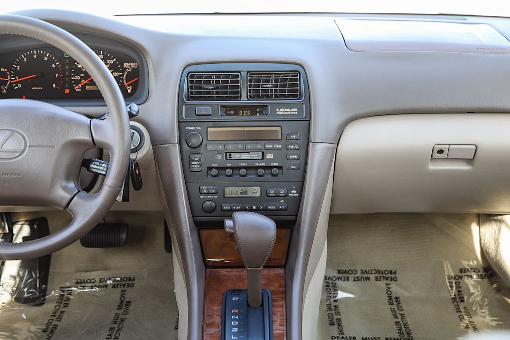 Thumbnail: 1997 Lexus ES - 8