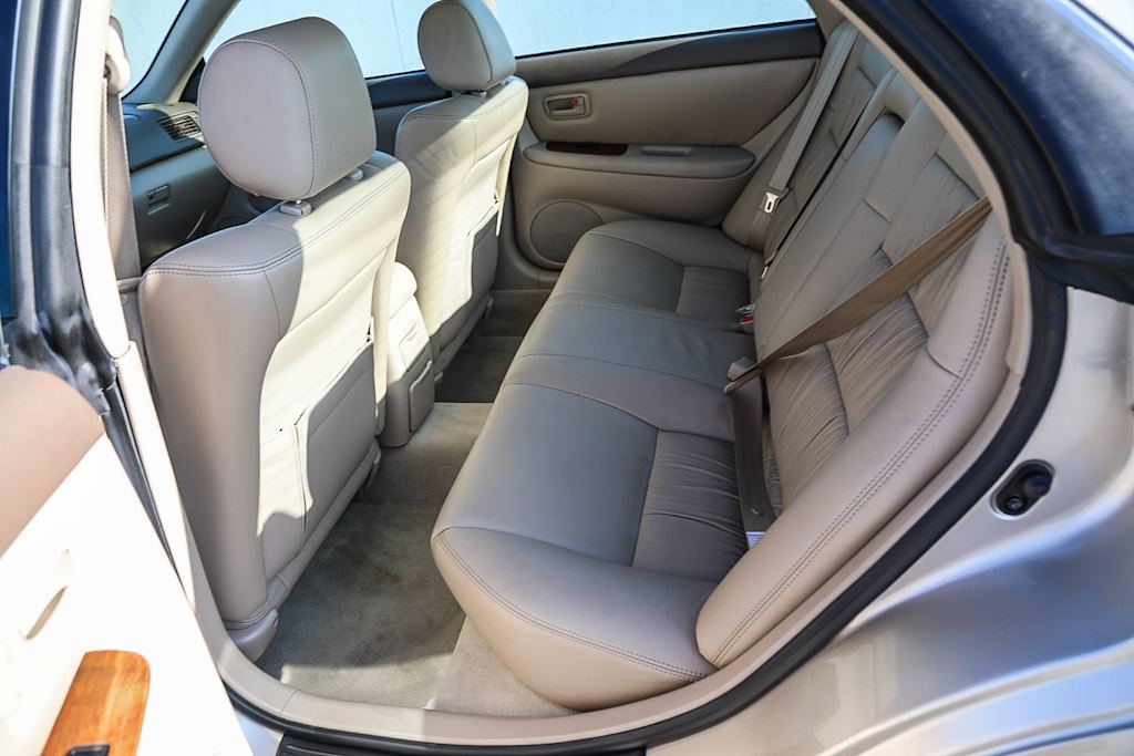 Thumbnail: 1997 Lexus ES - 11