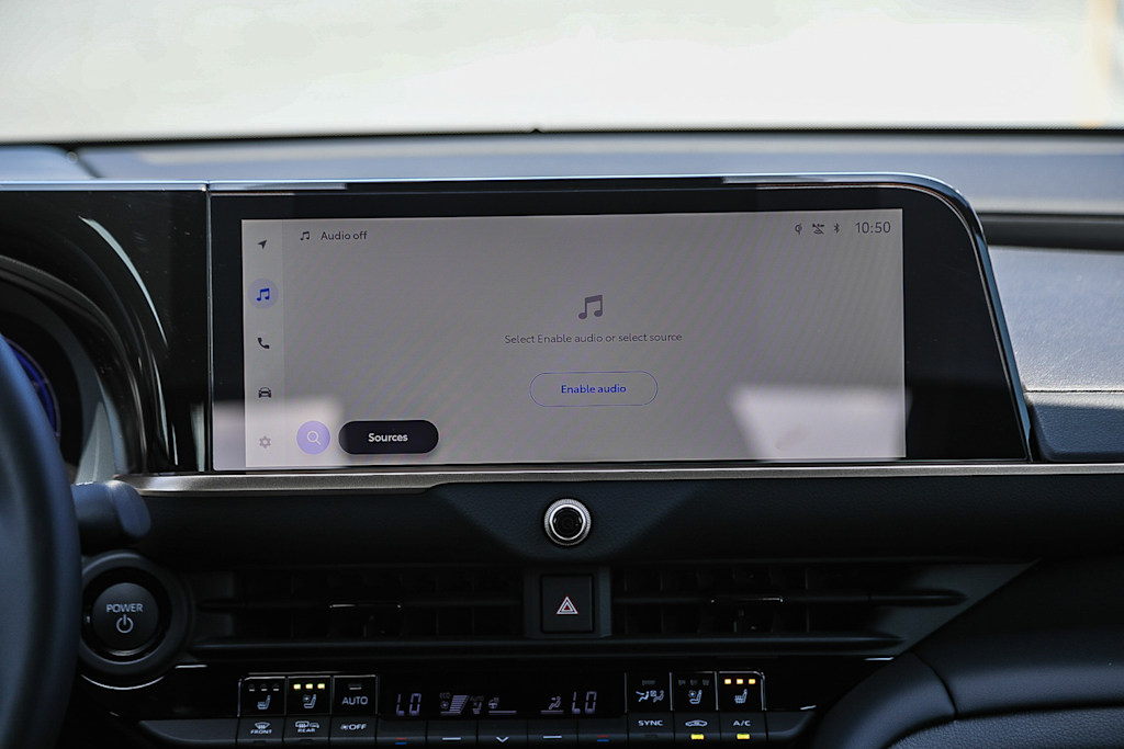 Thumbnail: 2026 Toyota Crown - 12