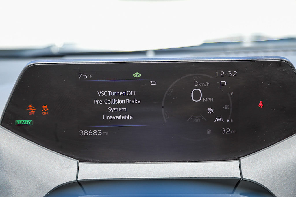Thumbnail: 2023 Toyota Prius - 23