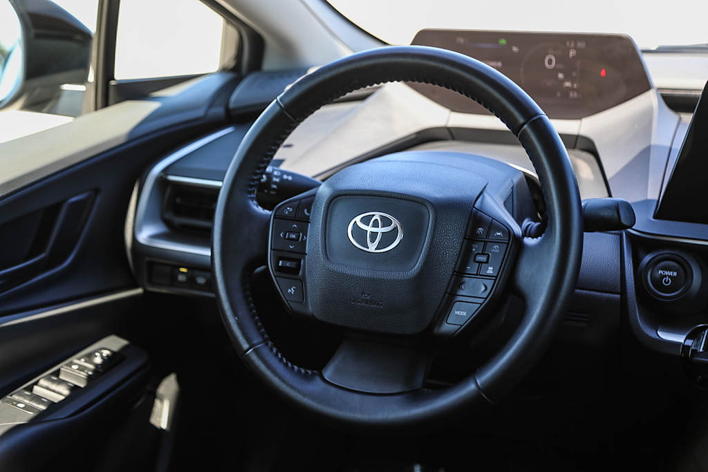Thumbnail: 2023 Toyota Prius - 13