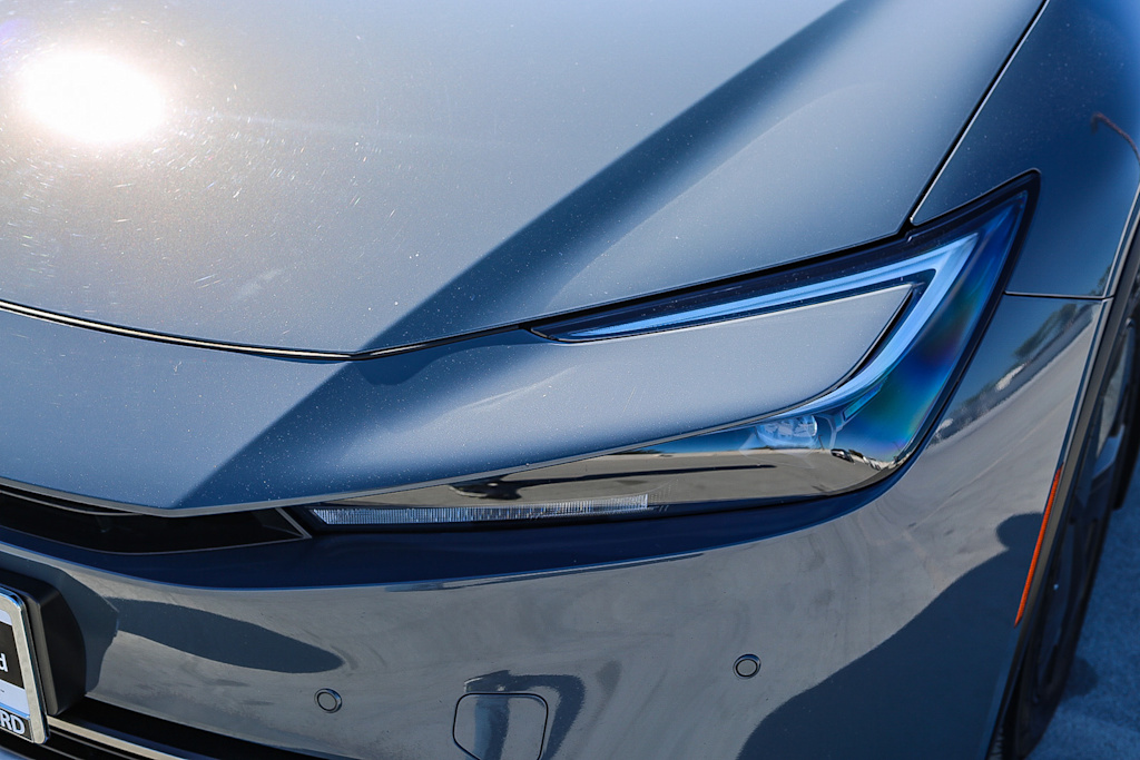 Thumbnail: 2024 Toyota Prius Prime - 17