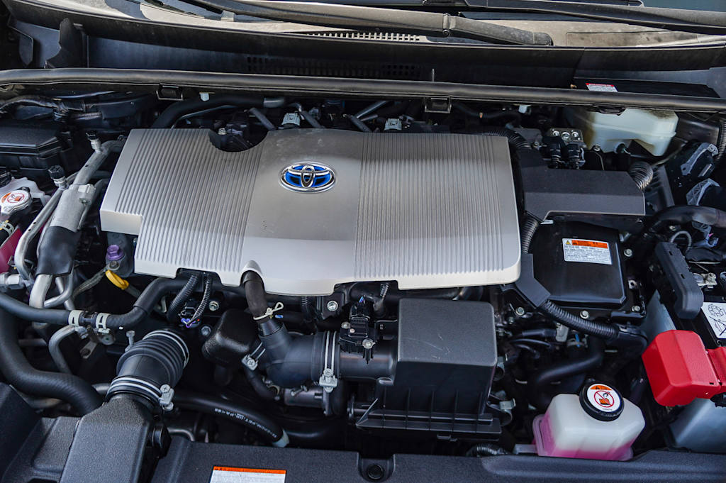 Thumbnail: 2021 Toyota Prius Prime - 8