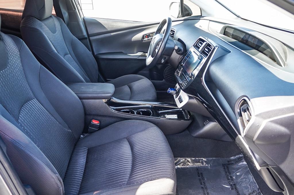 Thumbnail: 2021 Toyota Prius Prime - 48