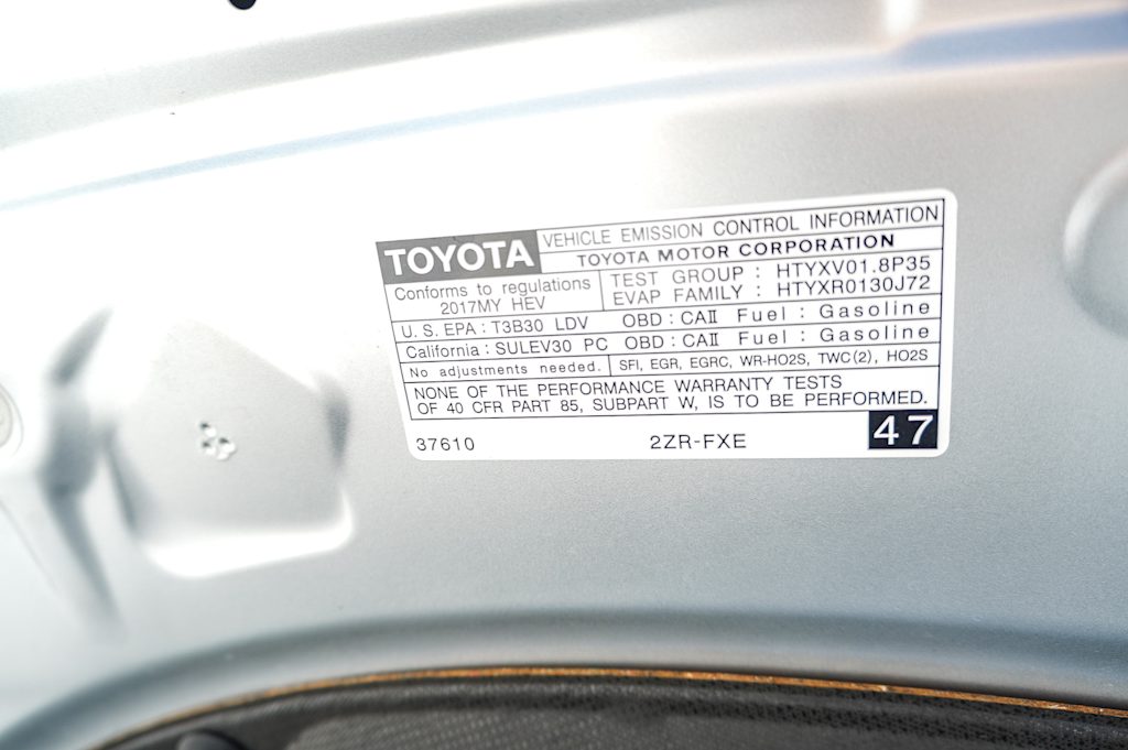 Thumbnail: 2017 Toyota Prius Prime - 16