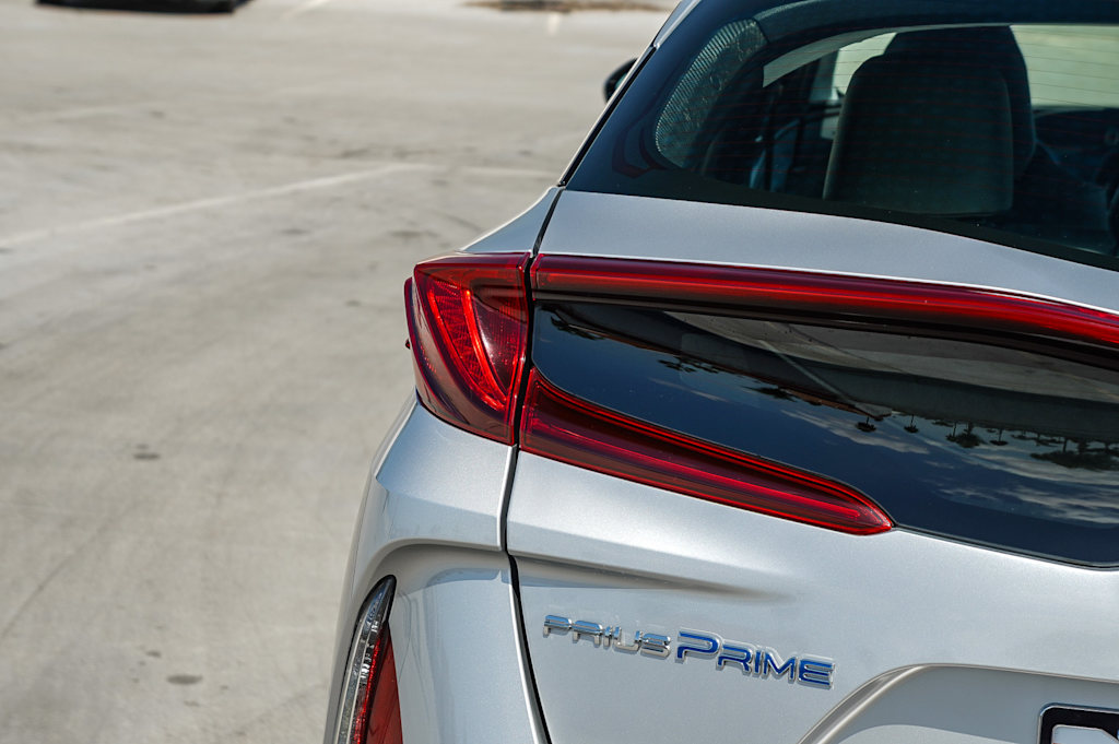 Thumbnail: 2017 Toyota Prius Prime - 19