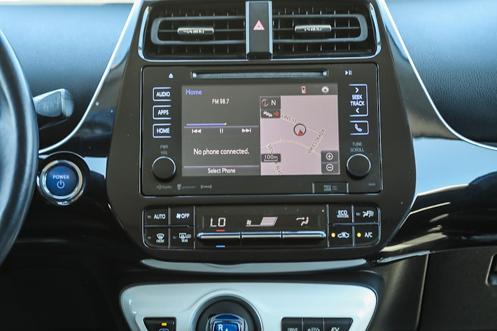 Thumbnail: 2019 Toyota Prius Prime - 13