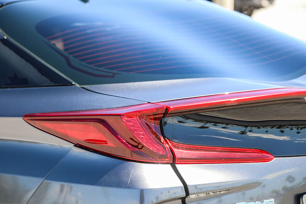 Thumbnail: 2019 Toyota Prius Prime - 18