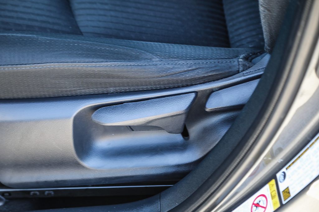 Thumbnail: 2019 Toyota Prius Prime - 20