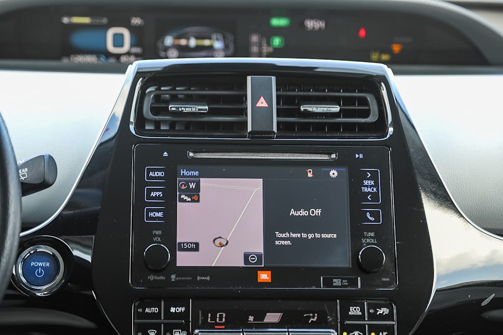 Thumbnail: 2016 Toyota Prius - 21