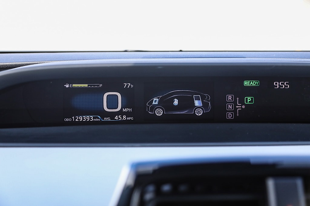 Thumbnail: 2016 Toyota Prius - 14