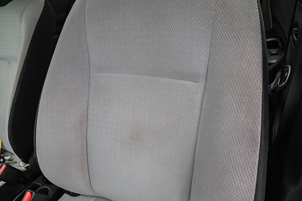 Thumbnail: 2016 Toyota Prius c - 25