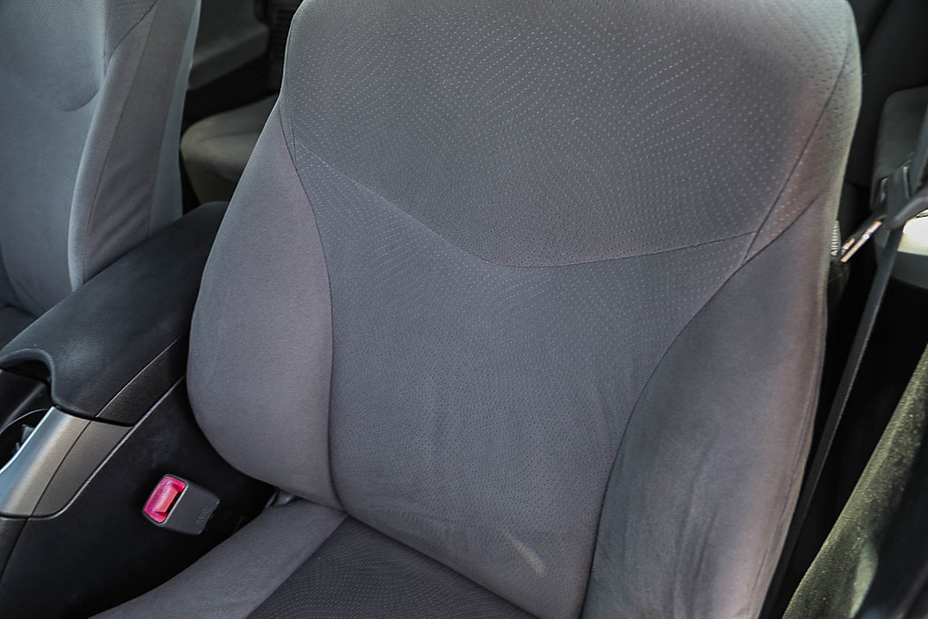 Thumbnail: 2013 Toyota Prius - 25