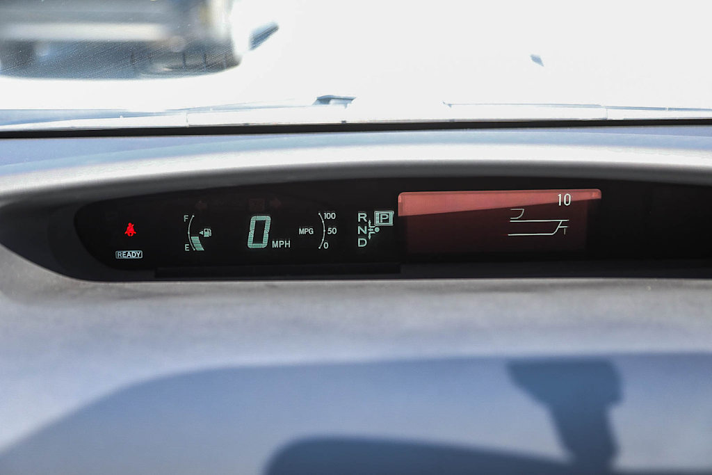 Thumbnail: 2013 Toyota Prius - 23