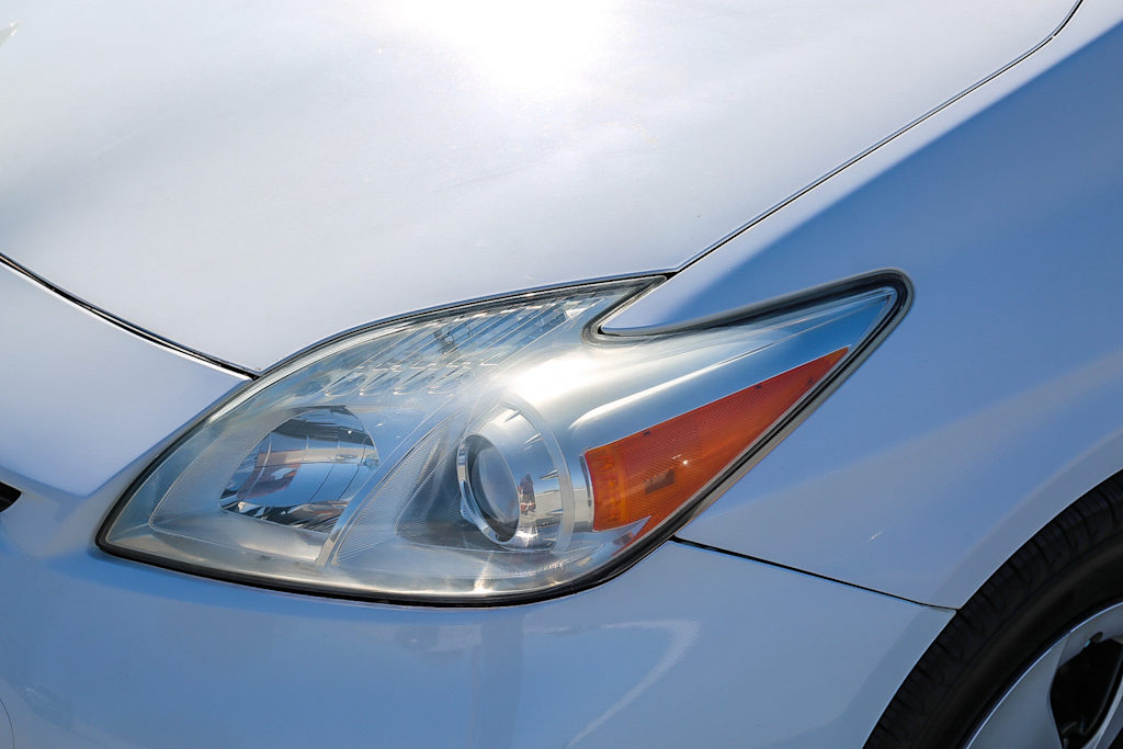 Thumbnail: 2012 Toyota Prius - 18