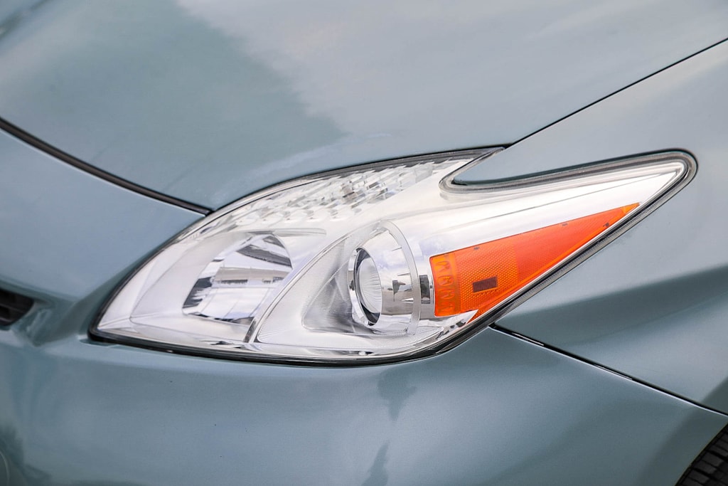 Thumbnail: 2015 Toyota Prius - 18