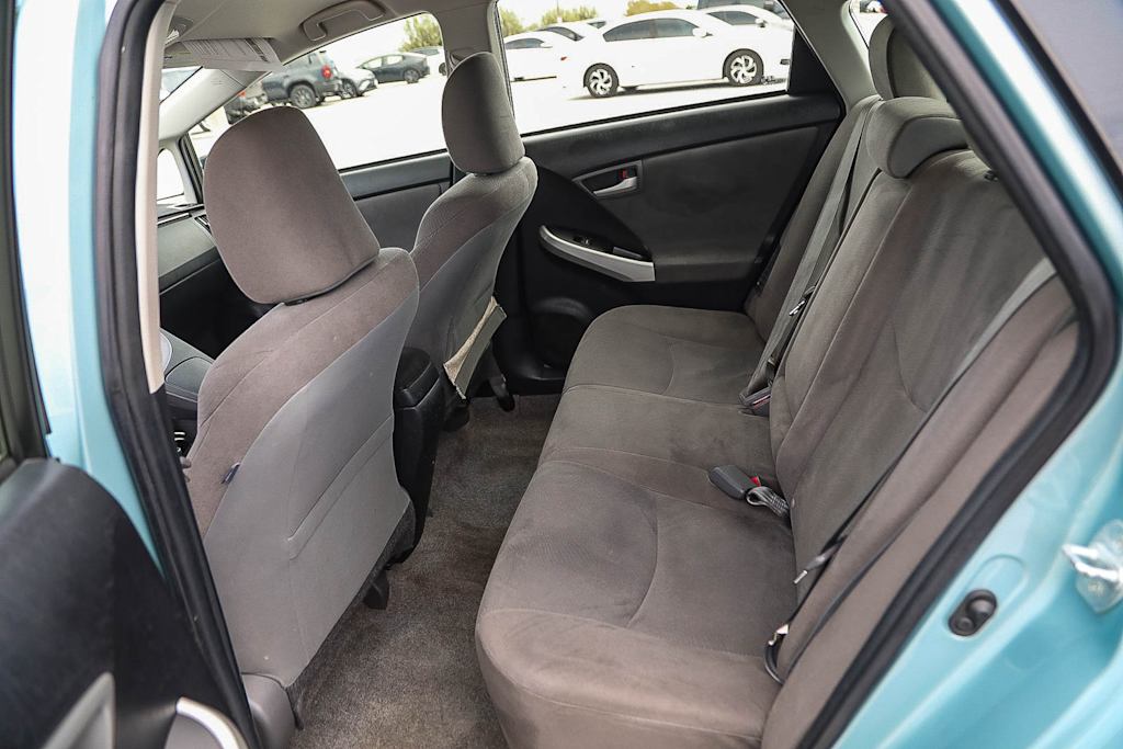 Thumbnail: 2015 Toyota Prius - 11