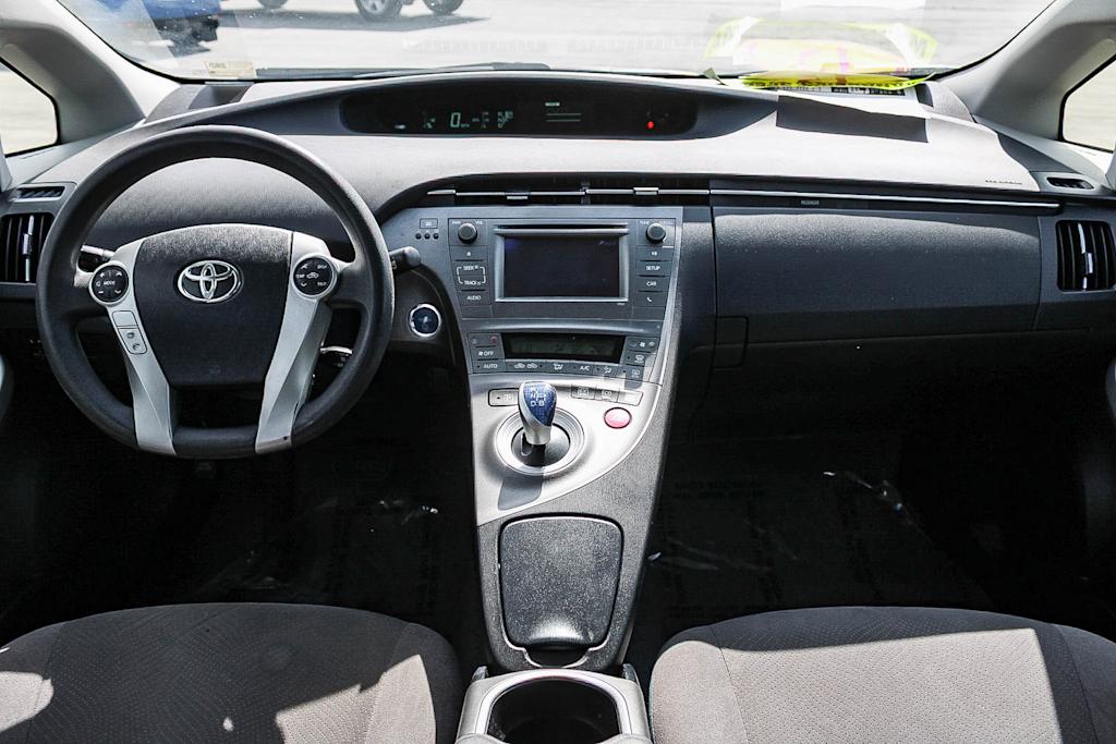 Thumbnail: 2015 Toyota Prius - 2