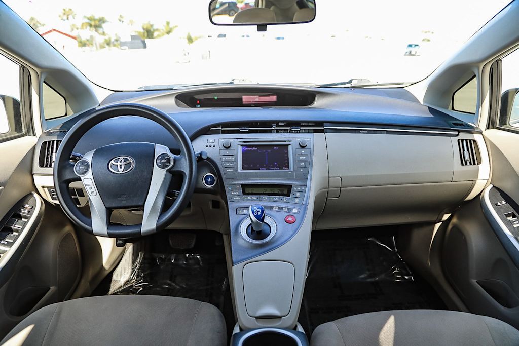 Thumbnail: 2014 Toyota Prius - 2
