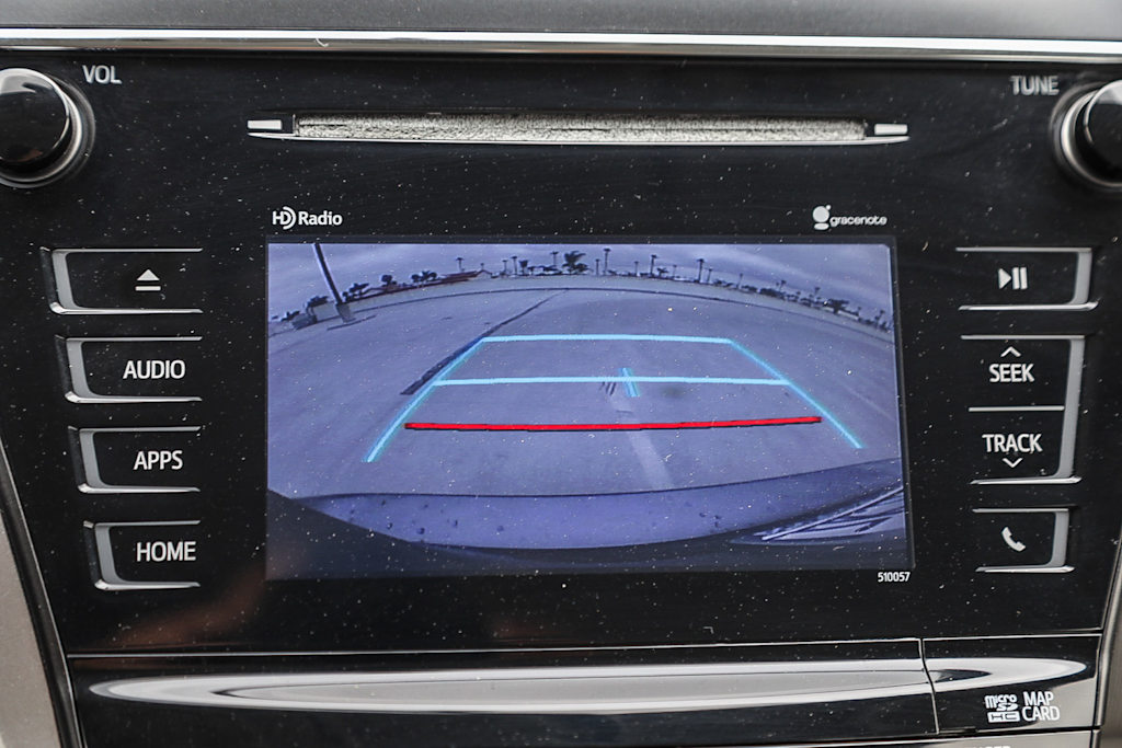 Thumbnail: 2015 Toyota Prius v - 24