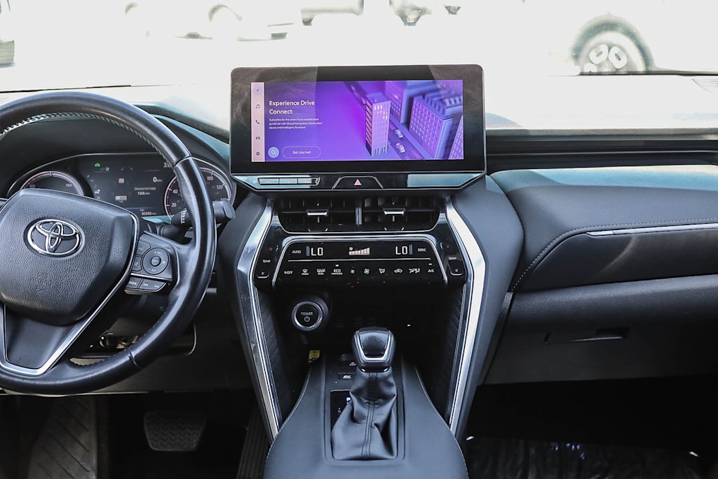 Thumbnail: 2024 Toyota Venza - 8