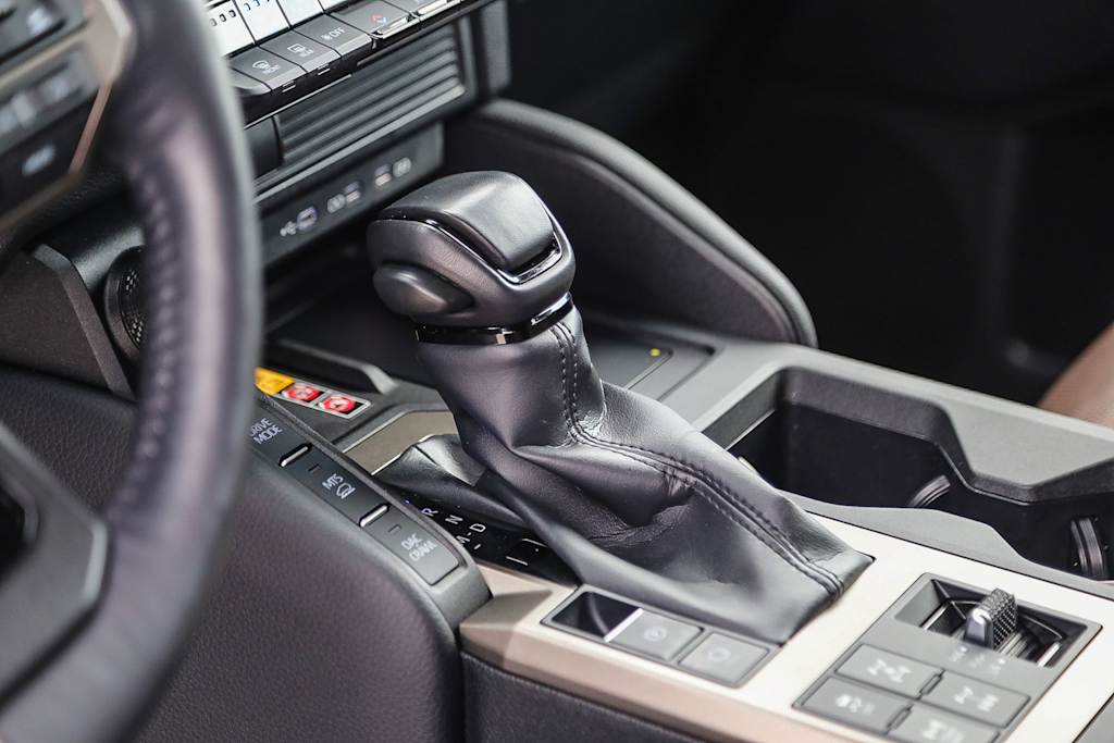Thumbnail: 2025 Toyota Land Cruiser - 15