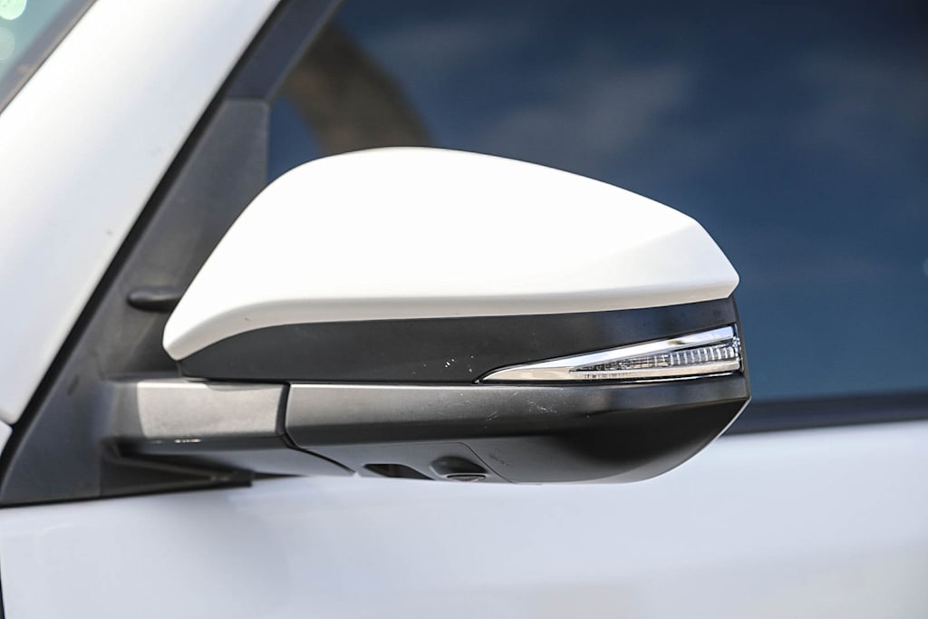 Thumbnail: 2022 Toyota 4Runner - 18