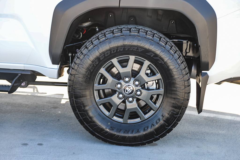 Thumbnail: 2025 Toyota 4Runner - 21