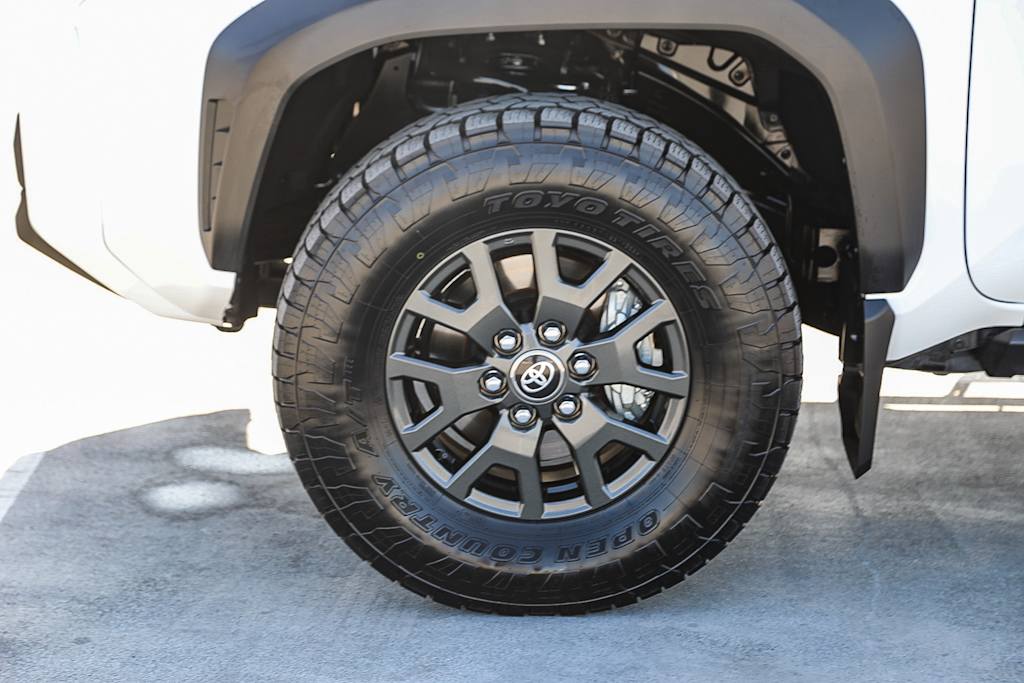 Thumbnail: 2025 Toyota 4Runner - 6