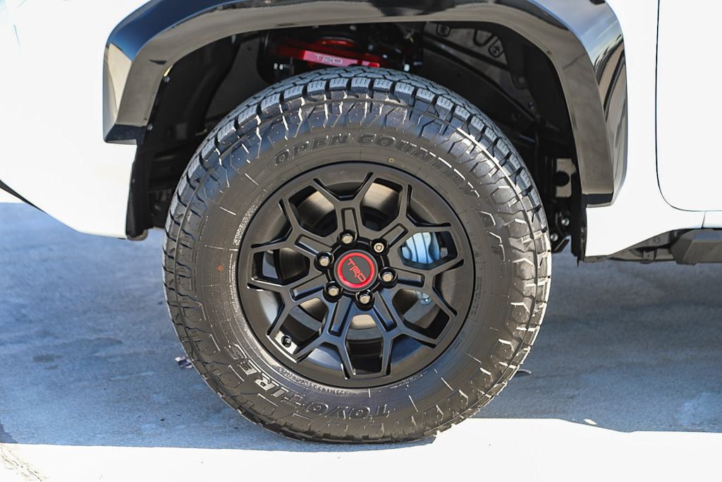 Thumbnail: 2025 Toyota 4Runner - 6