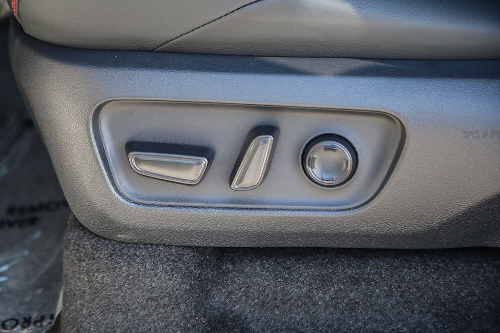 Thumbnail: 2025 Toyota 4Runner - 23