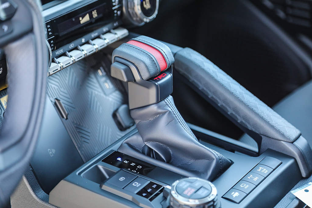 Thumbnail: 2025 Toyota 4Runner - 14