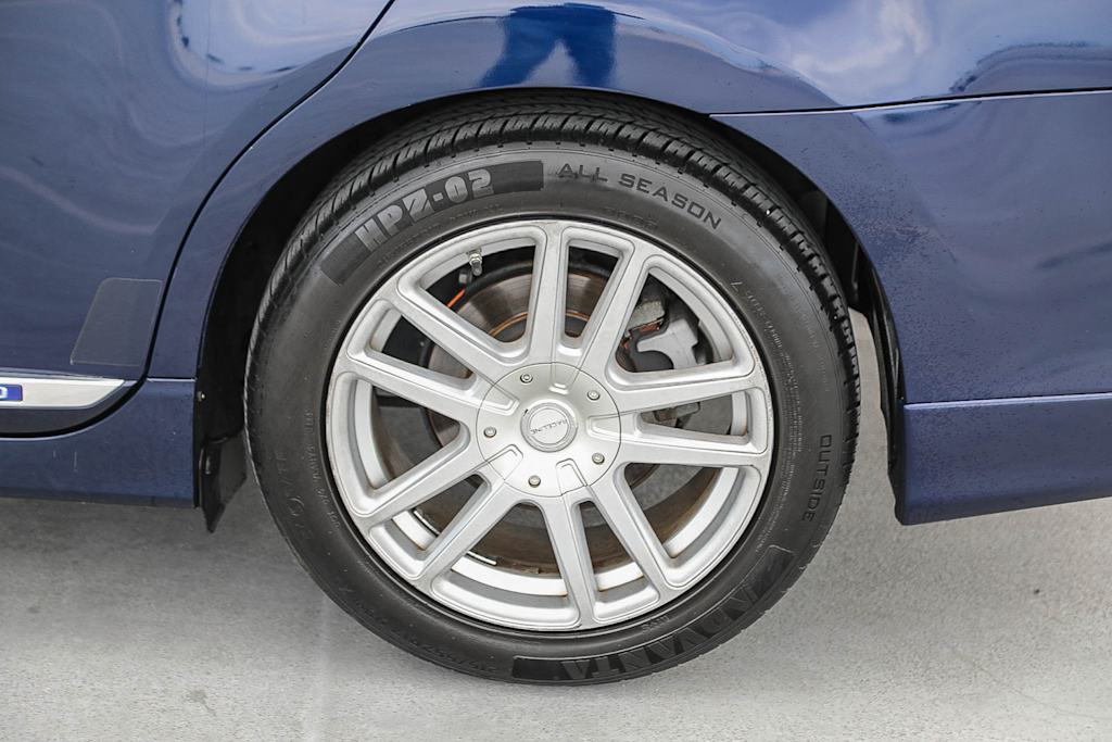 Thumbnail: 2011 Lexus HS - 21